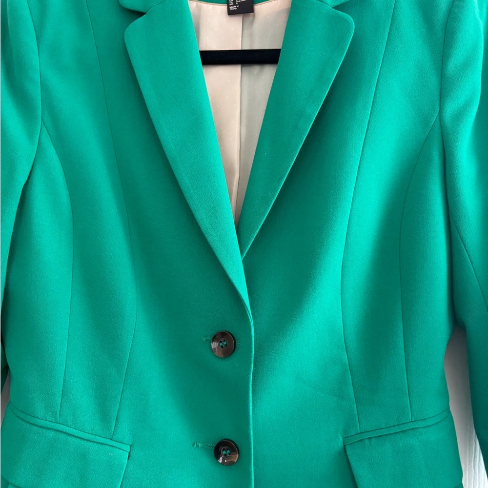 H&M Women's Green Blazer - Picture 2 of 4